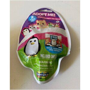 Adopt Me Puzzle Eraser & Mini Room "Penguin"